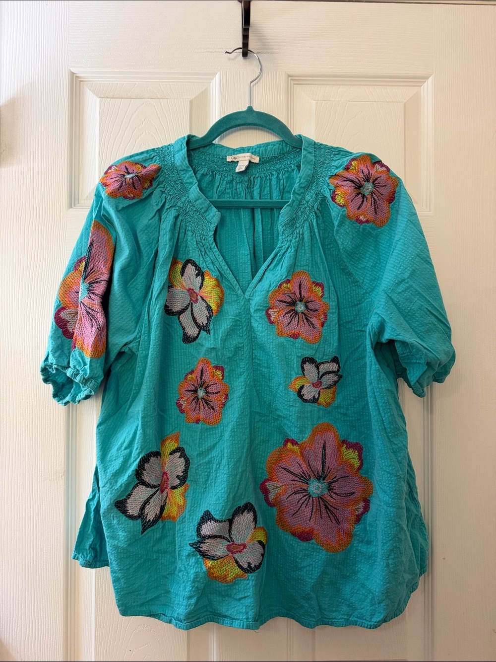 Embroidered blouse sz 18/20W